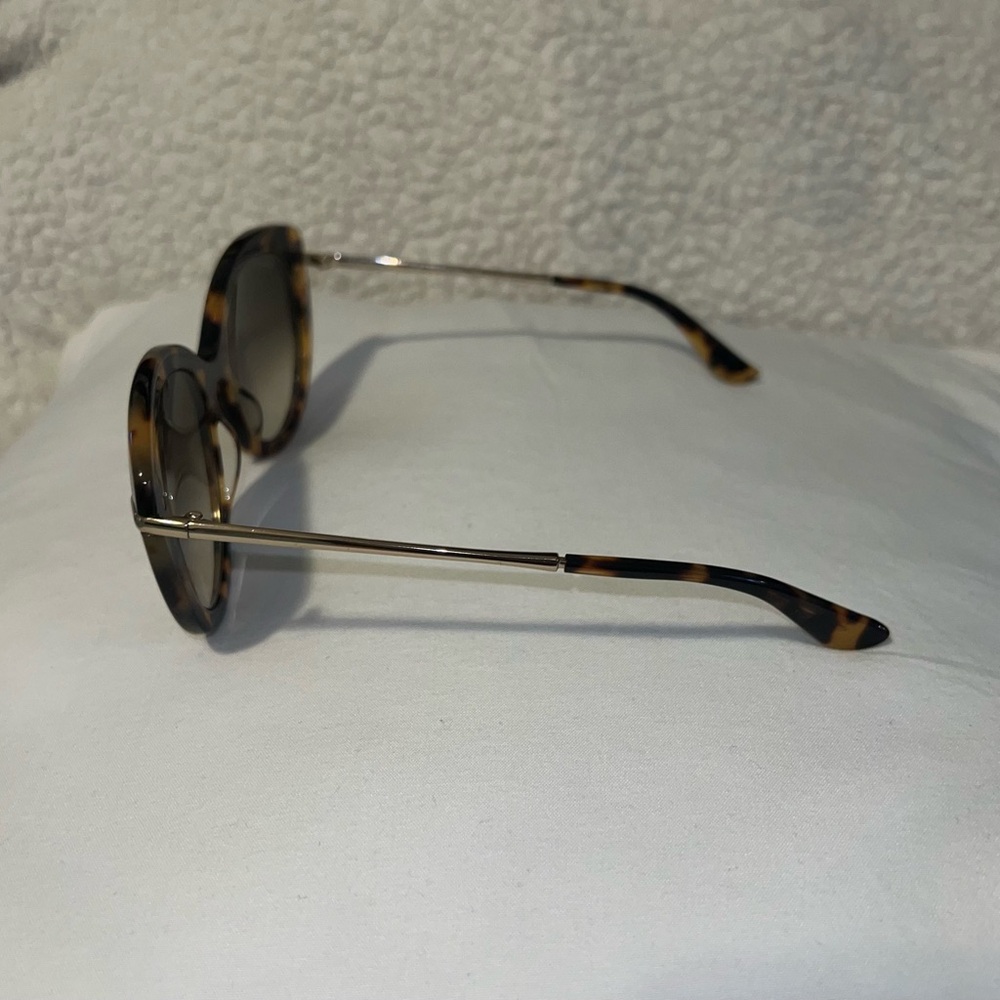 Ferragamo Tortoise Shell Sunglasses - Picture 5 of 6